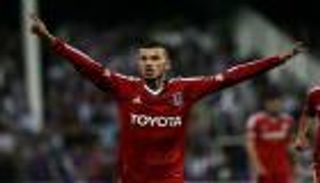 مانشستر يونايتد يراقب "جوهرة" بشكتاش 