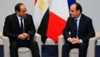 هولاند يصل إلى القاهرة في زيارة تستمر يومين