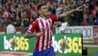 ليستر سيتي ينافس برشلونة على لاعبه السابق سانابريا