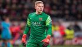 حارس برشلونة يتفوق على دي بروين وسانشيز في دقة التمريرات