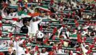 حارس منتخب الإمارات يشكر الجماهير