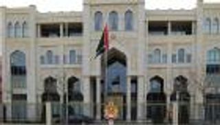 سفارة الإمارات تشرف على مشروع إفطار صائم وتوزيع التمور في رومانيا