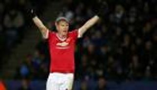 مدرب مانشستر يونايتد: شفاينشتايجر قائد بالفطرة