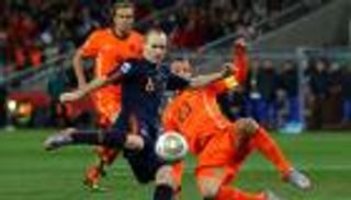 الروائع الخمسة لـ"الرسّام" إنيستا