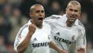 كارلوس: زيدان يسعى للألقاب مع الريال.. ونيمار سيُصبح الأفضل