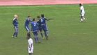 فيديو: لاعب كارديف يسجل هدف