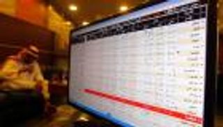 البورصة السعودية تهبط مع تراجع أسعار النفط