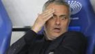 مورينيو يتفق على تدريب اليونايتد