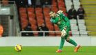 فان غال يدقّ مسمارًا جديدًا في "نعش" فالديز