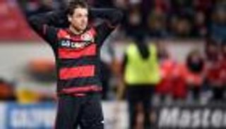 الإصابة تبعد تشيتشاريتو عن ليفركوزن