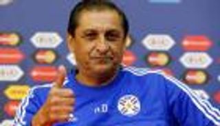 مدرب باراجواي سعيد بتجنّب "فريقي الموت" في كوبا أمريكا