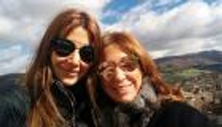 نانسي عجرم تفاجئ الجمهور بصورة مع والدتها.. كيف بدت؟