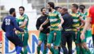 أخطاء تحكيمية تصعد بالصفاقسي لصدارة الدوري التونسي