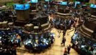 وول ستريت تفتح منخفضة قبيل بيان المركزي الأمريكي