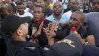 إسرائيليون من أصل إثيوبي يتظاهرون لمنعهم من إحضار أقاربهم