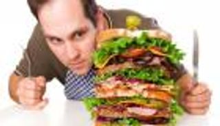 9 طرق لتناول الطعام تعبِّر عن شخصيتك.. اعرف نفسك