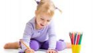 امنعوا أطفالكم من الجلوس على شكل W