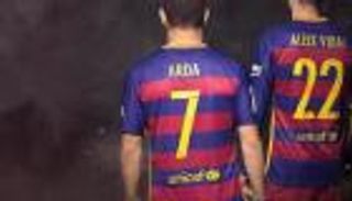 رسمياً.. برشلونة يُقيد الثنائي فيدال وتوران