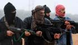 "جبهة النصرة" تختطف ناشطَين إعلاميَّين بارزَين معارضين للأسد