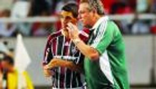 الجزيرة الإماراتي: رفضنا بيع نيفيز لأهلي جدة مجانًا