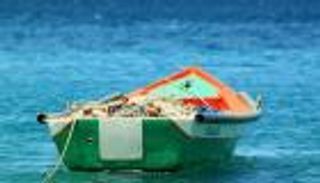 فرض قيود على حركة شاحنات البضائع المتجهة لغزة