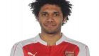 النني على مقاعد بدلاء أرسنال لأول مرة