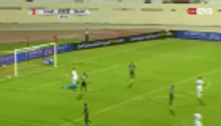 بالفيديو.. أخطاء كوميدية لحارس الإمارات تمنح الشارقة فوزاً بخماسية