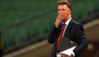 700 مليون إسترليني خسائر اليونايتد مع فان جال