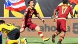 هدف وحيد وبطاقة حمراء في فوز باهت لفنزويلا على جامايكا