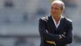 فنتورا يخلف كونتي في تدريب إيطاليا