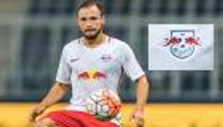 لاعب نمساوي يغير فريقه بين شوطي مباراة بالشامبيونزليج