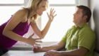 دراسة: انتبهوا.. النساء أكثر عدوانية في الشتاء 