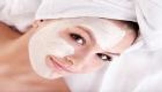 3 نصائح للحصول على بشرة مشرقة.. بعيدًا عن الكريمات