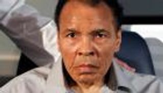 كلاي يعود بطلًا على مواقع التواصل الاجتماعي