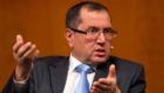 الجزائر تطالب إيران بتحمل مسؤوليتها في أزمة أسعار النفط