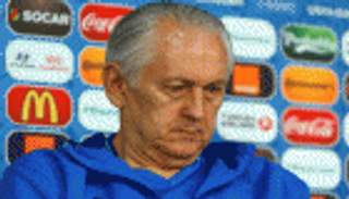 مدرب أوكرانيا يستقيل من منصبه