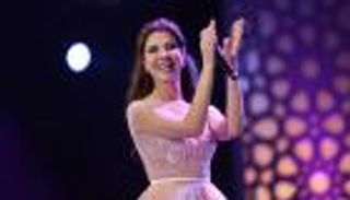 نانسي عجرم: أنظر في المرآة مرتين يوميًّا.. وتمنيت العمل طبيبة نفسية 