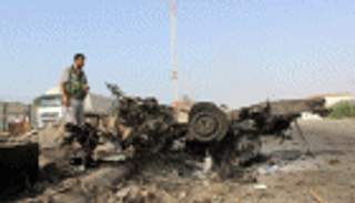 الجيش اليمني ينتزع السيطرة على مناطق في عدن من القاعدة