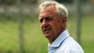 مفاجآت لجماهير برشلونة في الكلاسيكو لتخليد اسم كرويف