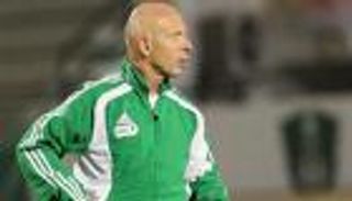 مدرب الأهلي السعودي السابق يقود منتخب التشيك