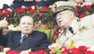 وزير الدفاع الجزائري الأسبق المعارض لبوتفليقة: يريدوننا أن نصمت