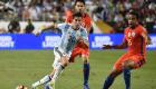 الأرجنتين وتشيلي في نصف نهائي كوبا أمريكا مجددًا