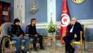 الإرهاب يُضعف حكومة السبسي ويقّوي معارضيها 