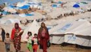 اللاجئون نموذجًا.. روسيا تظهر في سوريا عسكريًّا وتخفت إنسانيًّا