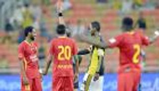 انقسام بين جماهير الاتحاد بشأن إعادة مباراة القادسية