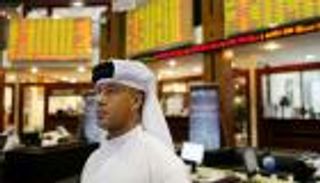 سهم أرابتك يدعم بورصة دبي.. وجني أرباح الاتصالات يهبط بأبوظبي