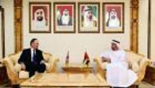 وكيل وزارة الدفاع الإماراتية يلتقي السفير البريطاني