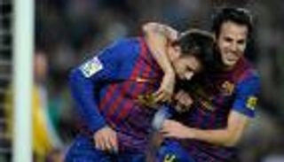 بيكيه يُحذِّر فابريغاس من الانضمام للريال