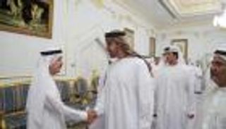 محمد بن زايد يقدم واجب العزاء في خلفان محمد الرومي