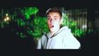 جاستن بيبر يلتقط آخر سيلفي قبل مقتله في "زولاندر 2"